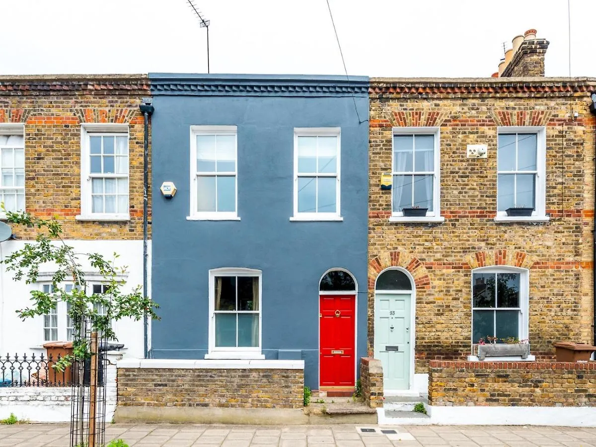 Holiday home Pass The Keys Trendy Hackney House Villa London